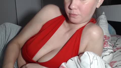 petite_danielle online show from 07/06/26, 07:05