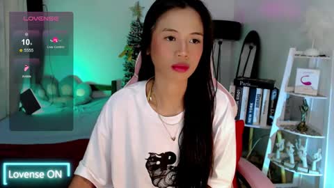 Snapshot of petite_jackyxx chatting on 09/26/25, 10:30 Jacky online show from 09/26/25, 10:30