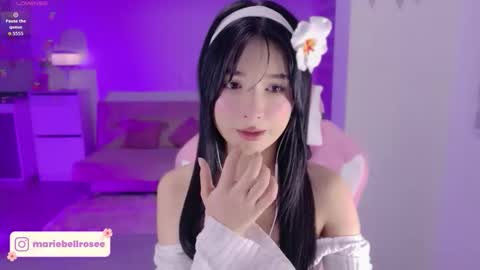 petite_marie_ online show from 05/20/26, 03:24