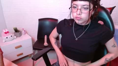 Melody online show from 04/07/26, 02:50