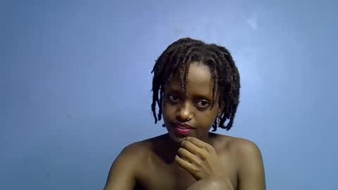 petite_star2 online show from 02/20/26, 01:02