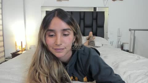 PetiteAlejaTs online show from 12/30/24, 11:06