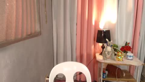 Snapshot of petiteasianx chatting on 02/10/25, 09:36 Vrin online show from 02/10/25, 09:36