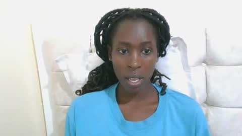 Snapshot of petiteblackjuicy chatting on 07/08/26, 02:54 Amara online show from 07/08/26, 02:54