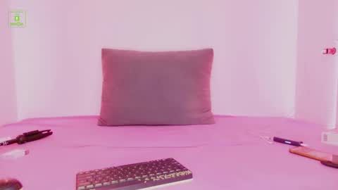 Charlize XL online show from 02/24/25, 01:35