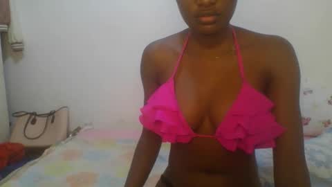 Snapshot of petiteediva chatting on 03/02/26, 02:25 diva online show from 03/02/26, 02:25