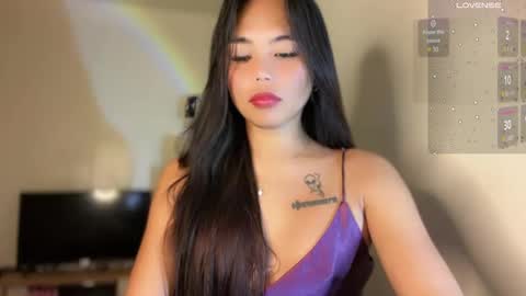 Snapshot of petitegirlx69 chatting on 01/20/25, 08:50 miss lisa online show from 01/20/25, 08:50