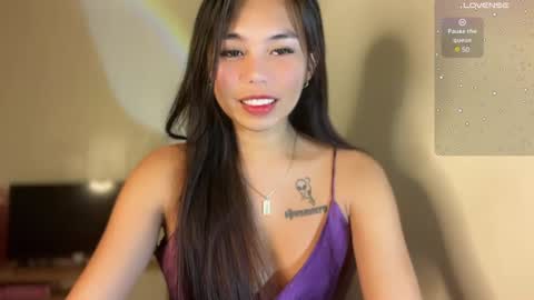Snapshot of petitegirlx69 chatting on 02/07/25, 02:19 miss lisa online show from 02/07/25, 02:19