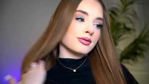 Petitegonwiild online show from 01/07/26, 10:23