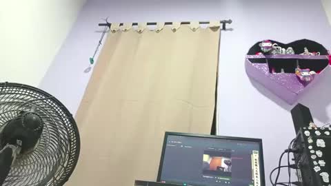 danna online show from 01/18/25, 05:20