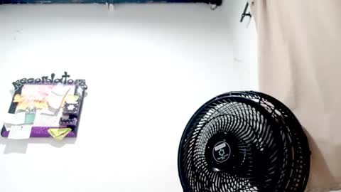 danna online show from 10/26/25, 01:00