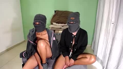 petitesammy online show from 10/31/25, 05:08