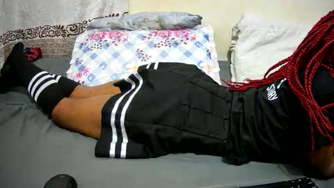 petitetasha online show from 09/23/25, 10:46