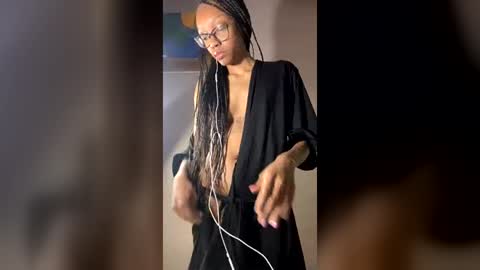 petitetingz online show from 06/26/26, 06:40