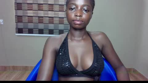 petitexxebony online show from 06/03/26, 02:33