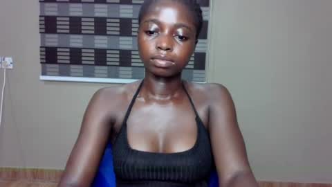 petitexxebony online show from 06/14/26, 08:00