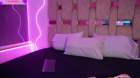 Mussa online show from 04/08/26, 03:17