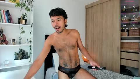 Snapshot of pettercat chatting on 05/15/26, 03:41 Pettercat online show from 05/15/26, 03:41