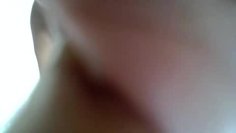 Snapshot of pettite_gal chatting on 05/11/26, 03:01 pettite_gal online show from 05/11/26, 03:01