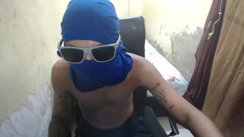 petty_boy777 online show from 01/19/26, 02:54