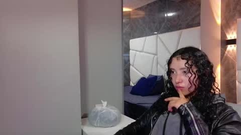 Moon  online show from 11/13/25, 11:20