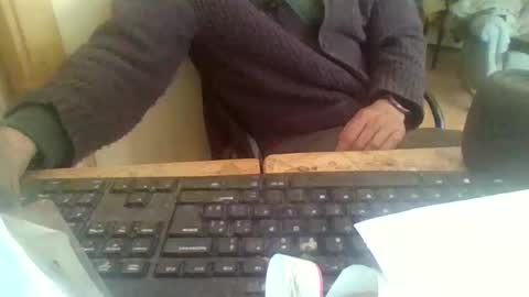Snapshot of peyo873996 chatting on 05/04/26, 09:38 peyo873996 online show from 05/04/26, 09:38