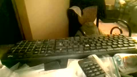 Snapshot of peyo873996 chatting on 05/10/26, 08:14 peyo873996 online show from 05/10/26, 08:14