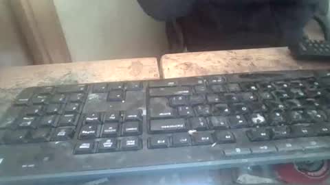 Snapshot of peyo873996 chatting on 05/16/26, 08:11 peyo873996 online show from 05/16/26, 08:11
