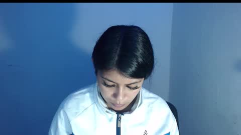 Snapshot of peytonbrunette chatting on 02/08/26, 07:01 Dulce online show from 02/08/26, 07:01