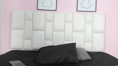 Peyton Louise online show from 04/08/26, 02:17