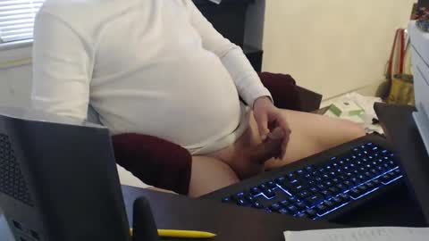 Snapshot of pghhorny2 chatting on 02/21/25, 07:10 pghhorny2 online show from 02/21/25, 07:10