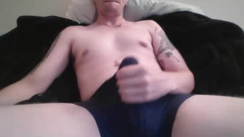 Snapshot of pgramlin09 chatting on 04/28/26, 10:15 pgramlin09 online show from 04/28/26, 10:15
