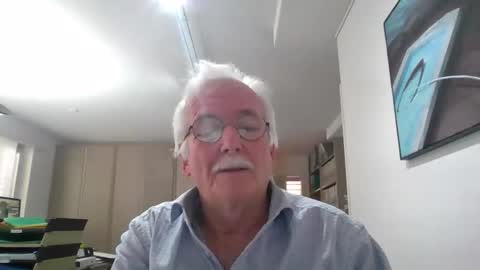 Snapshot of pgroove542707 chatting on 10/31/25, 01:01 pgroove542707 online show from 10/31/25, 01:01