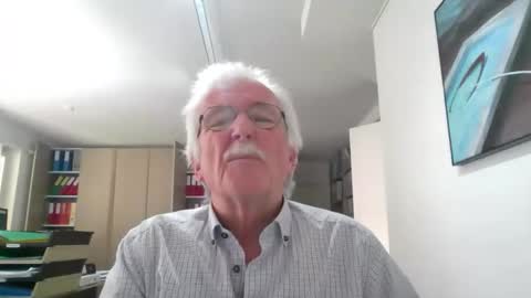 Snapshot of pgroove542707 chatting on 11/04/25, 11:31 pgroove542707 online show from 11/04/25, 11:31