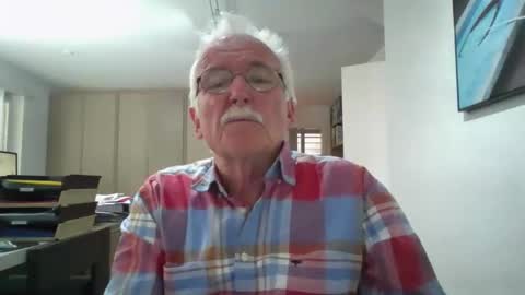 Snapshot of pgroove542707 chatting on 05/18/26, 11:27 pgroove542707 online show from 05/18/26, 11:27