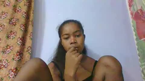 phania185885 online show from 03/27/26, 10:37