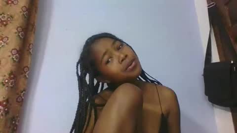 phania185885 online show from 04/09/26, 06:19