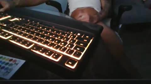 Snapshot of pharoahsmeat chatting on 01/27/25, 06:09 pharoahsmeat online show from 01/27/25, 06:09