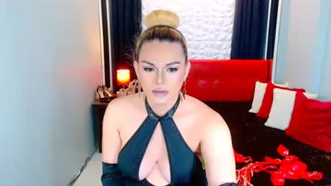 Snapshot of phenominalduodiva chatting on 07/24/26, 03:54 cervena online show from 07/24/26, 03:54