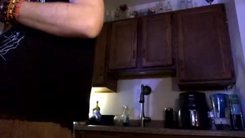 Phil online show from 12/31/24, 04:06