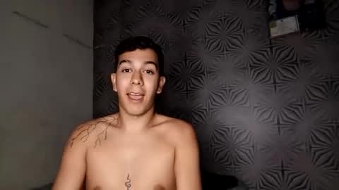 Snapshot of philip_russo chatting on 11/29/25, 03:31 philip_russo online show from 11/29/25, 03:31