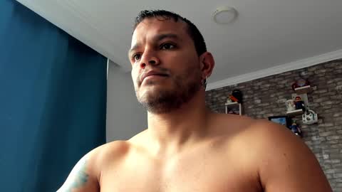 Snapshot of philipe_inzagui chatting on 01/26/25, 07:52 Philipe online show from 01/26/25, 07:52