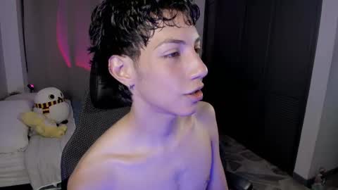 Snapshot of philipe_moonlight_ chatting on 06/02/26, 02:02 Phil. INDEPENDENT MODEL online show from 06/02/26, 02:02