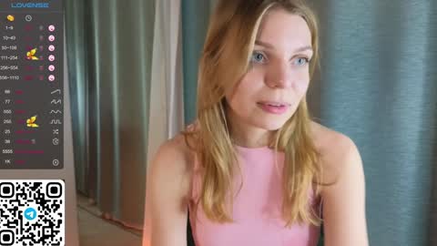 Snapshot of philippabrainard chatting on 02/05/25, 08:14 Hello guys Sweet Scarlett here NEXT LIVE 5AM 2 gmt online show from 02/05/25, 08:14