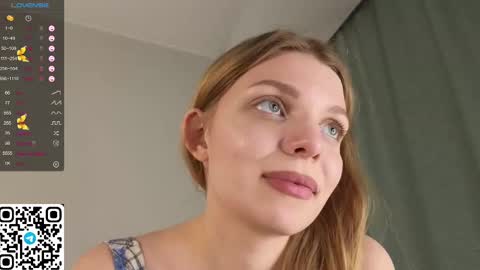 Snapshot of philippabrainard chatting on 02/18/25, 09:20 Hello guys Sweet Scarlett here NEXT LIVE 5AM 2 gmt online show from 02/18/25, 09:20