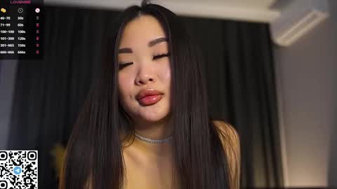 Snapshot of philippabrainard chatting on 02/28/25, 12:31 Hello guys Sweet Scarlett here NEXT LIVE 5AM 2 gmt online show from 02/28/25, 12:31