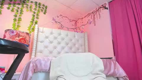 PHILLIP online show from 02/24/26, 02:09