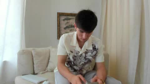 Snapshot of philiprich1_ chatting on 04/04/26, 04:59 philiprich online show from 04/04/26, 04:59