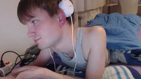 phillip25y online show from 03/27/26, 03:23