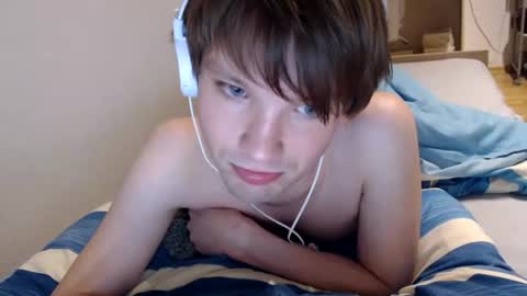 phillip25y online show from 06/10/26, 09:14